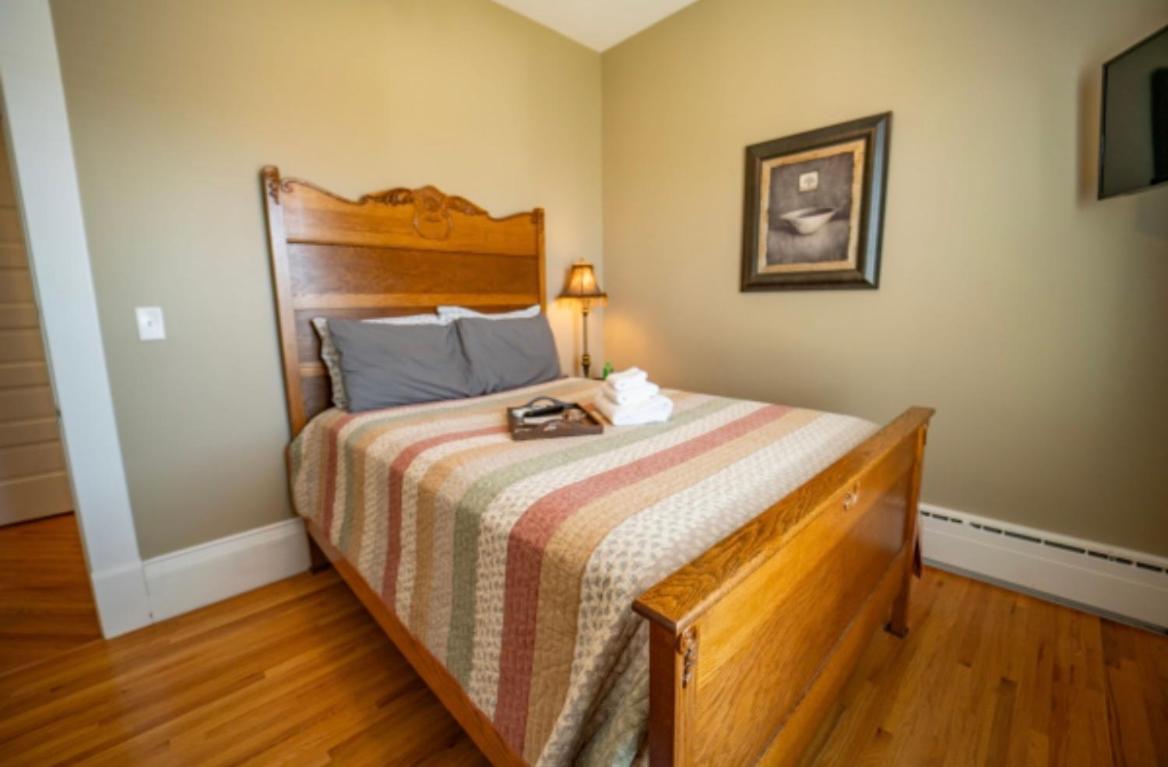 The Victorian Guesthouse Delphos Kamer foto